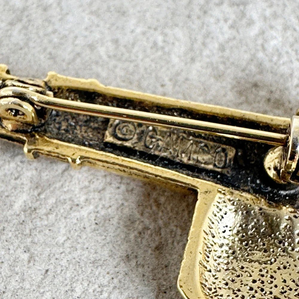 Vintage Signed CAMCO Gold Tone Lighthouse Brooch‎ Pin w/ Rhinestone Light - Picture 6 of 8